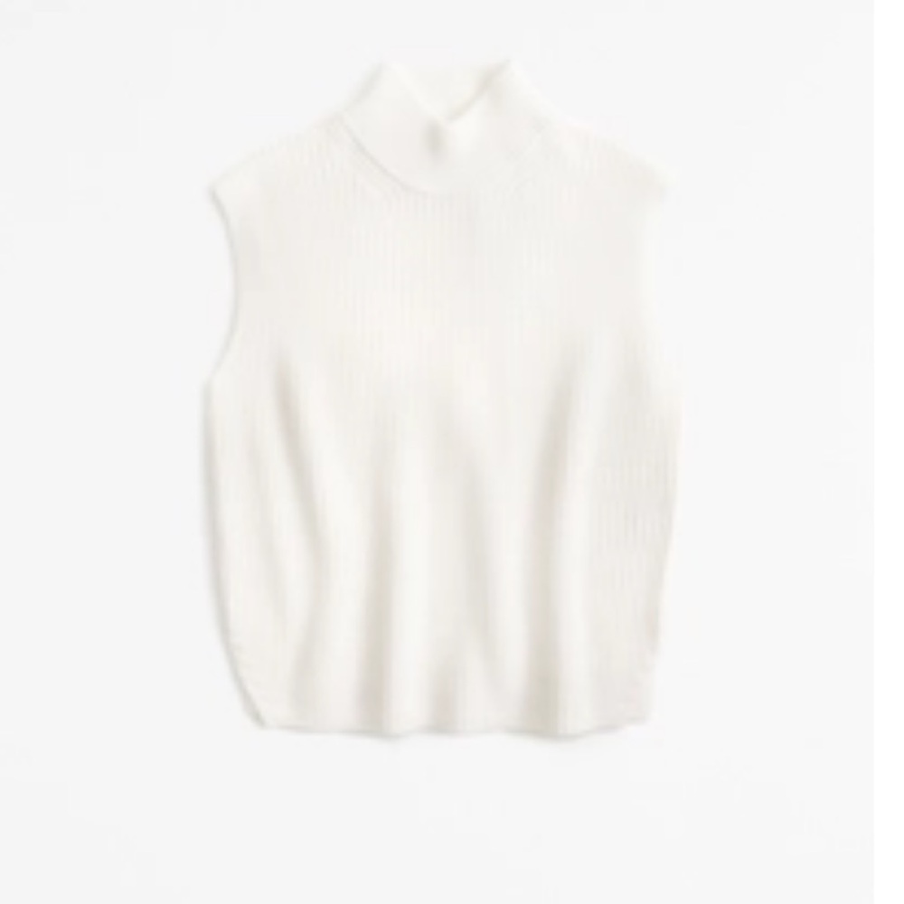 Abercrombie Sleeveless turtleneck sweater NWT medium